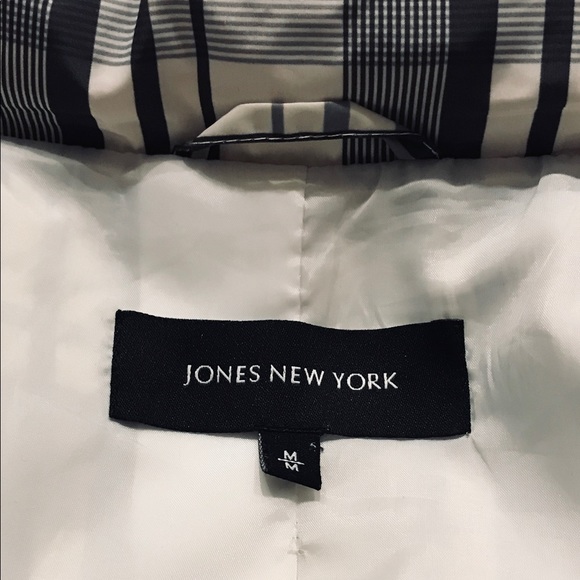 Jones New York Windbreaker jacket - Picture 5 of 6